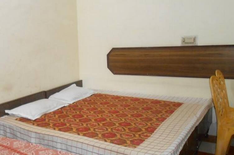 Hotel Gaurav Guest House, Surendranagar 3
